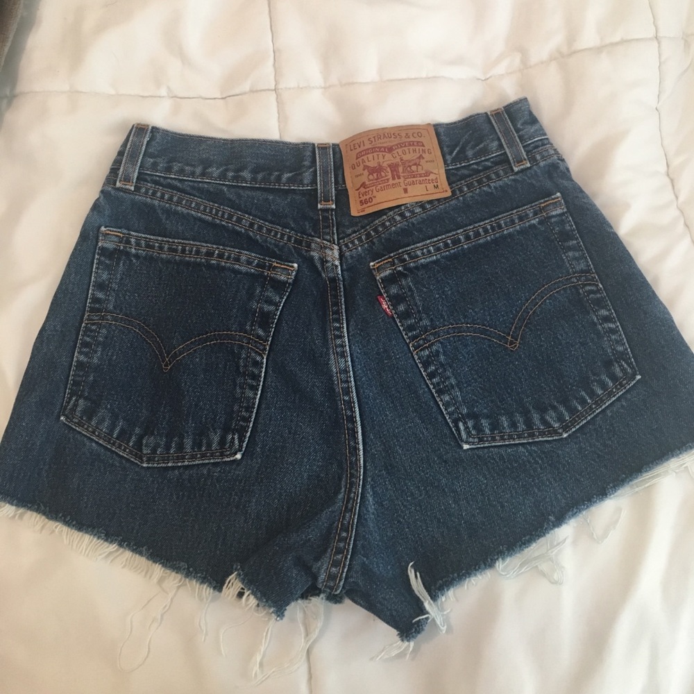 Levi cut off shorts size 4