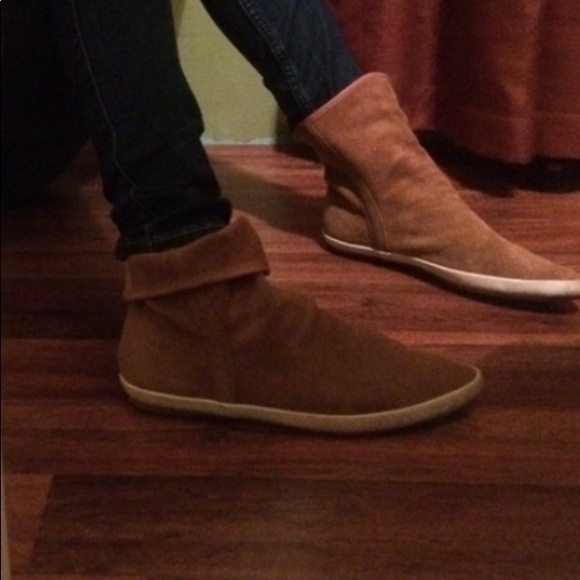 Sanuk Suede Kat Sphynx Luxe - Picture 8 of 8