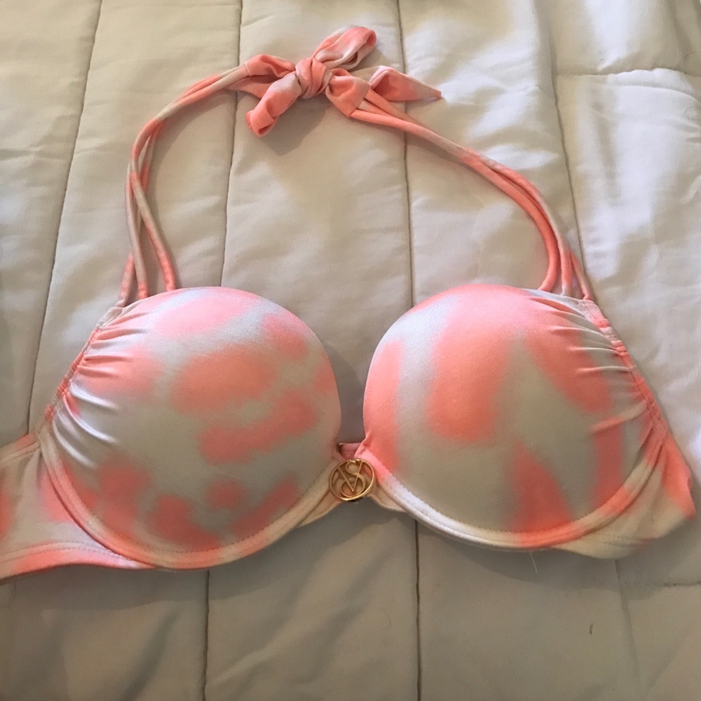 Victoria Secret size 34 B bikini top bombshell