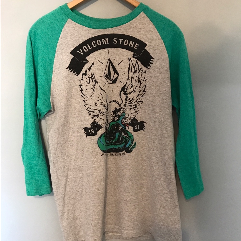 Half sleeve t-shirt