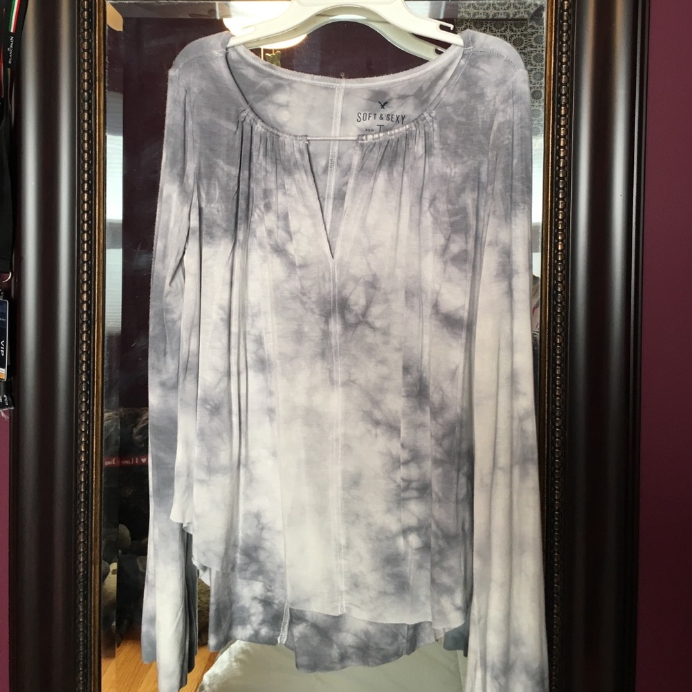 NWT keyhole shirt