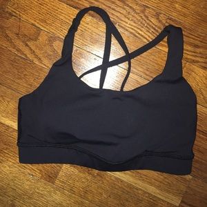 Black lululemon sports bra