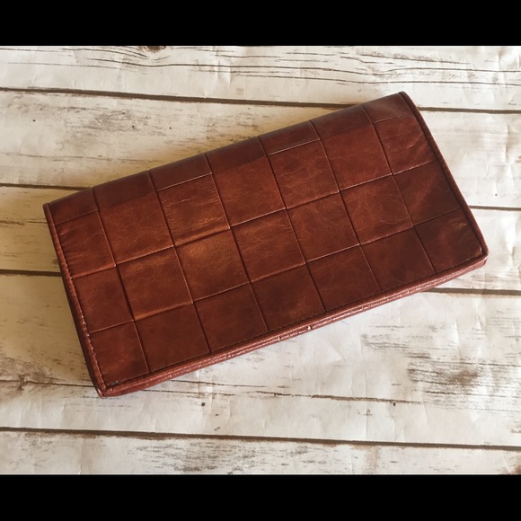 H&M Clutch - Picture 2 of 8