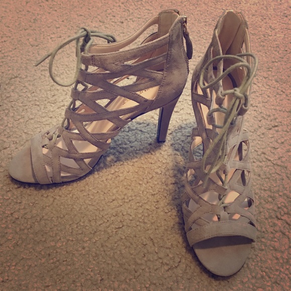 Nine West heels - Picture 4 of 4