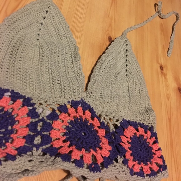 LF SPECIALLY HANDMADE CROP - Picture 2 of 3