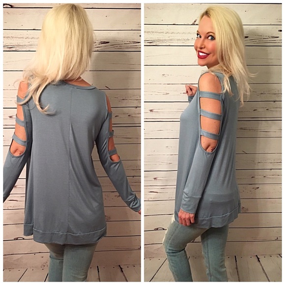 🎉 HP 🎉 Arm cut out tunic in light sapphire 💕 - Picture 5 of 5