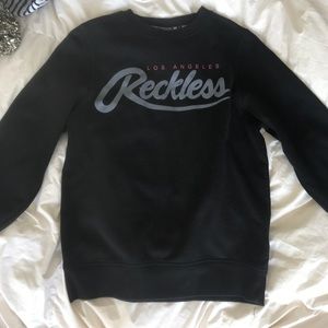 Y&R crew neck size M