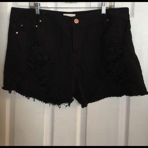 Forever21 Plus Size Black ripped shorts.