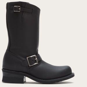 Frye Engineer 12R classic women boots size6