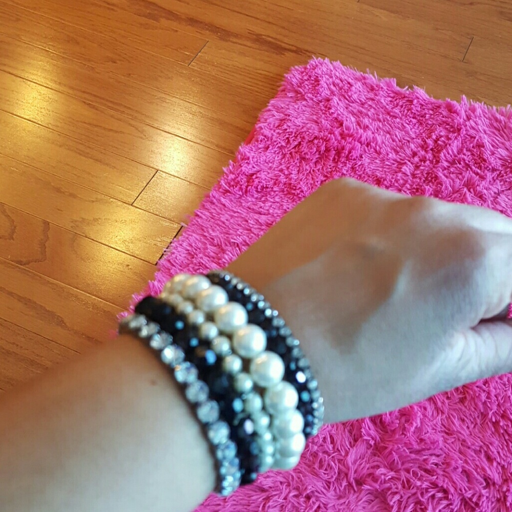 Bracelet - Picture 3 of 3