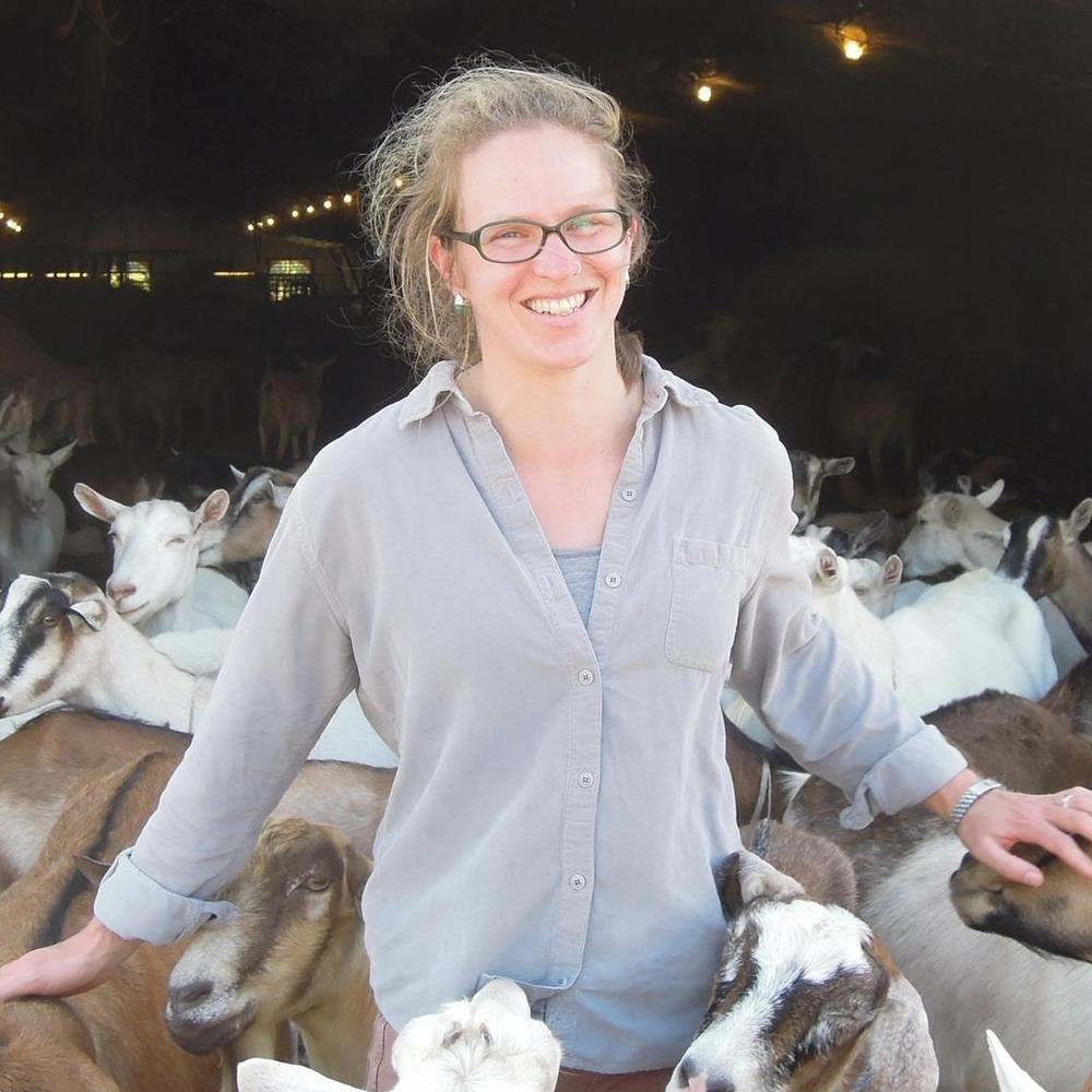 Meet your Posher, Maria