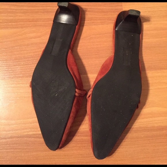 Apostrophe Chic Chain Glam Slides - Picture 4 of 4