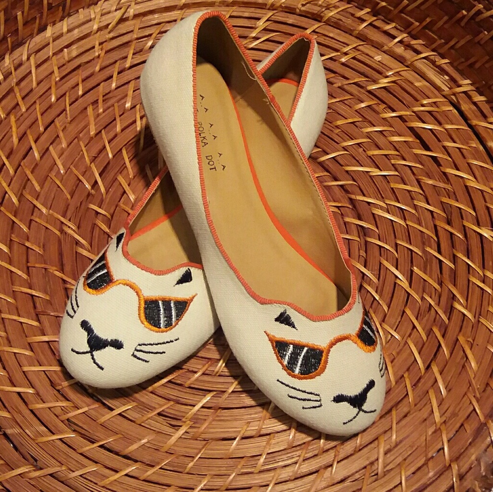 RESTOCKED Host Pick Cool Cat Flats - Picture 2 of 3