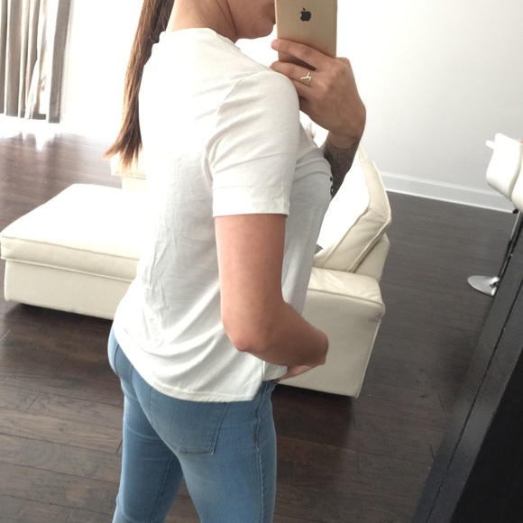 The 90's Choker Tee - Picture 7 of 8