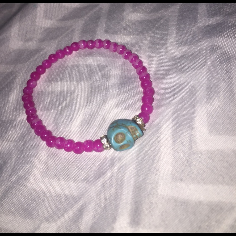 Bracelets - Picture 2 of 5