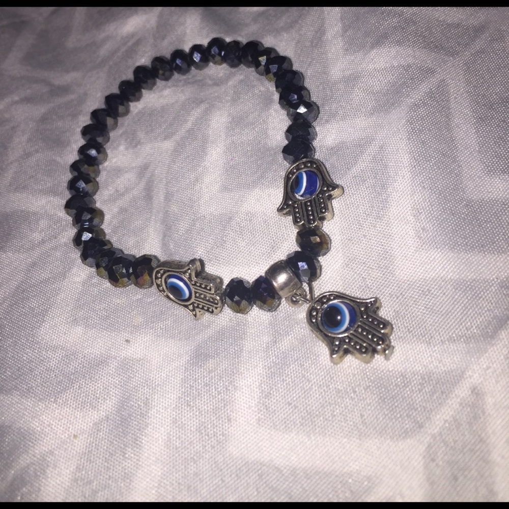 Bracelets - Picture 3 of 5