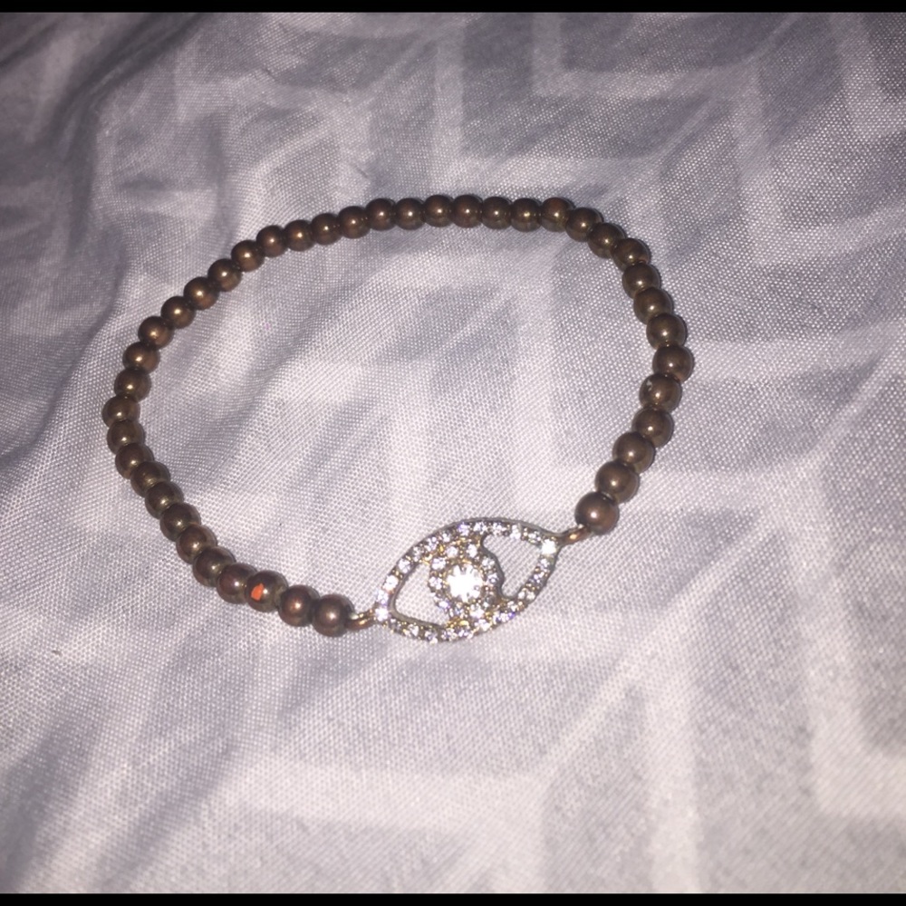 Bracelets - Picture 4 of 5
