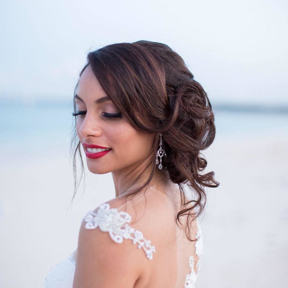 Meet your Posher, Elishah