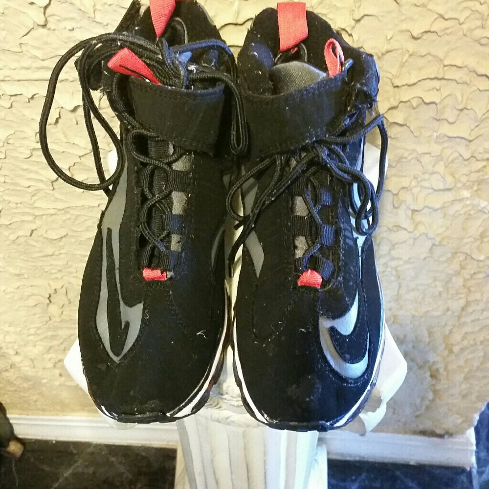 men's Nike sneakers