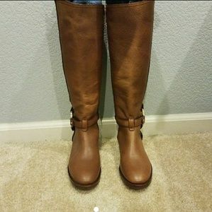 Tory Burch Boots