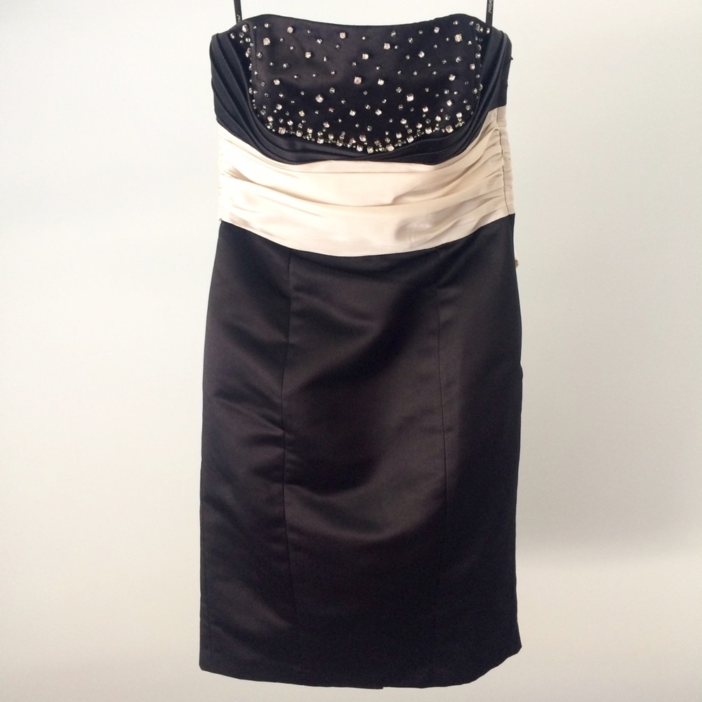 Betsey Johnson Black Strapless Bow Back Dress 2