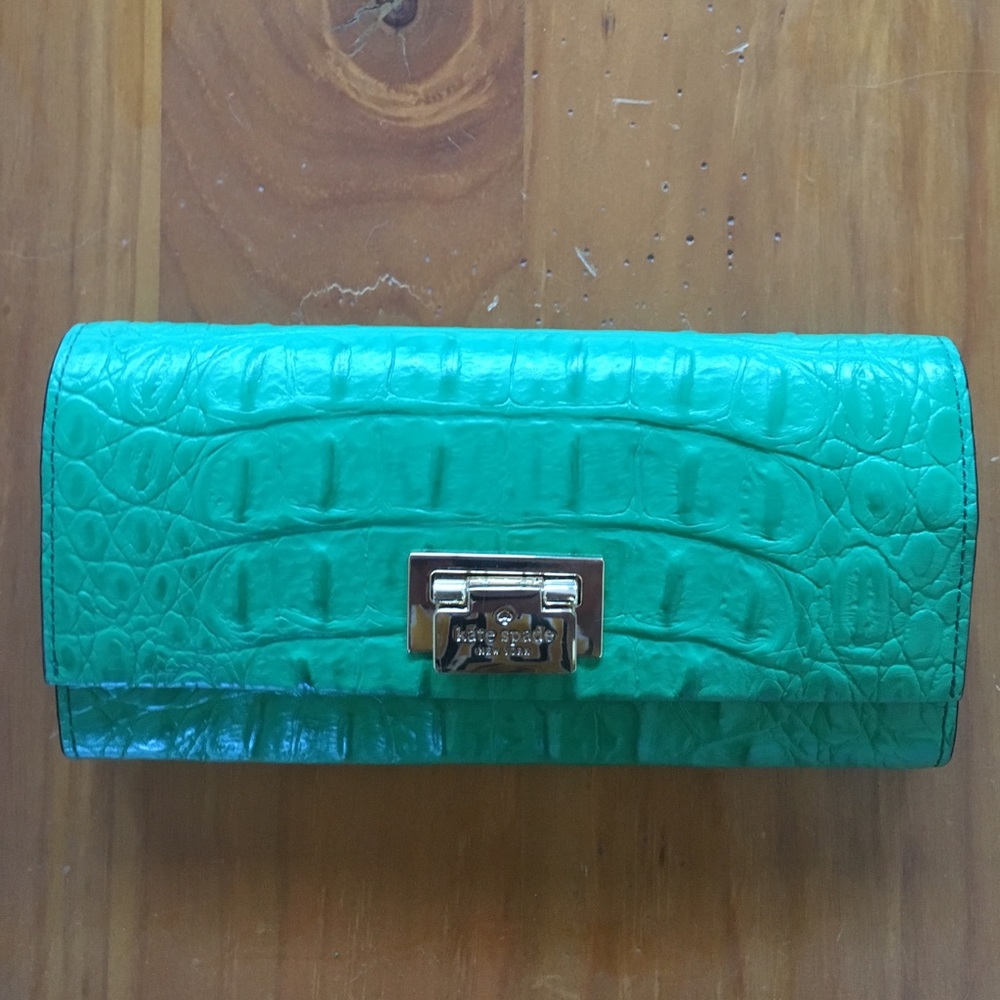 NWT Kate Spade wallet