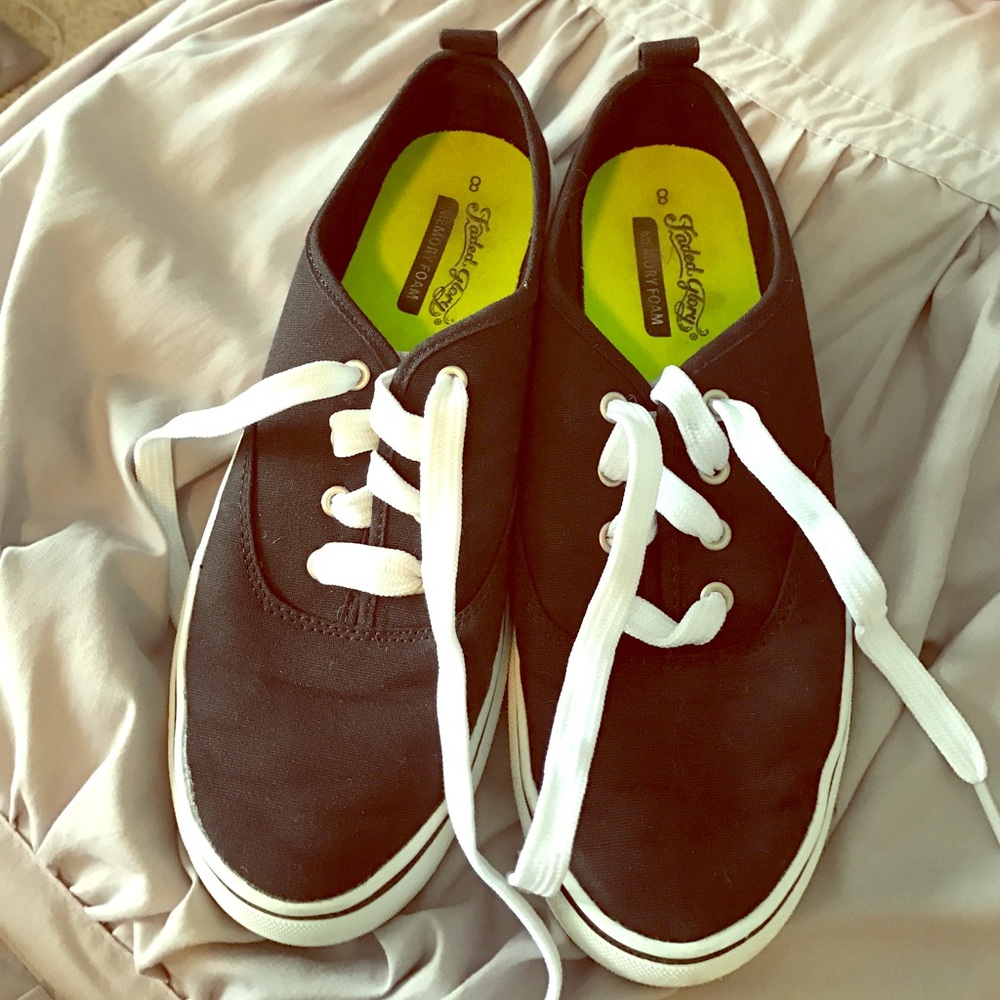 Great condition shoes in black