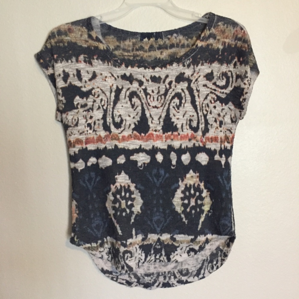 Patterned Shirt - Picture 2 of 4