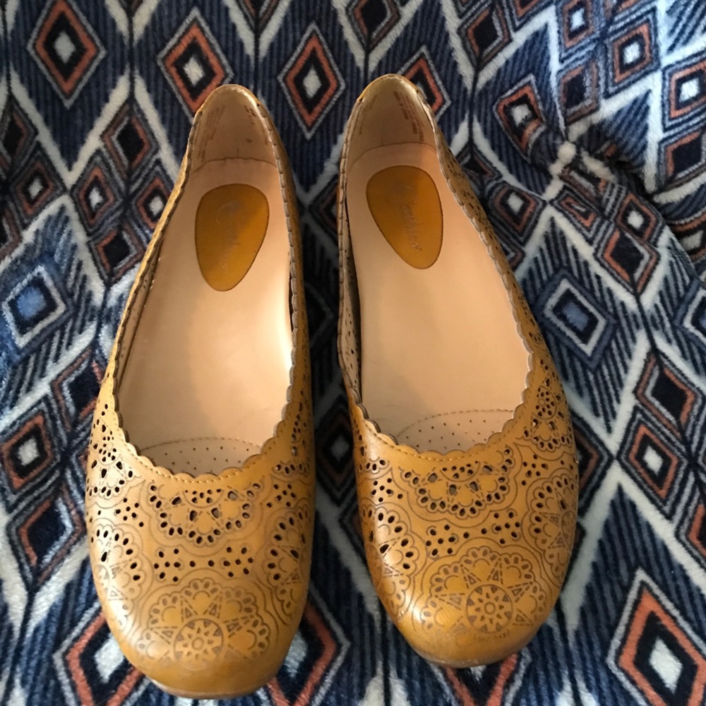 Earthies Bindi Shoe Size 9 B