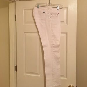 Jag slim leg white jeans