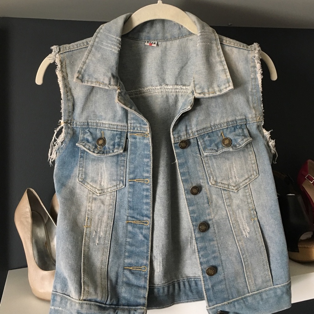 Jean Vest