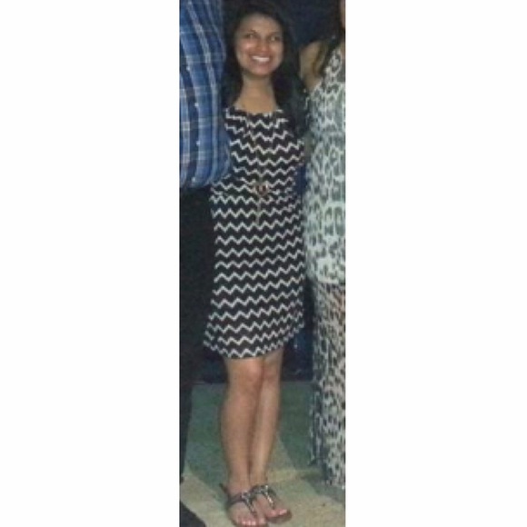 Chevron Dress - Picture 3 of 3