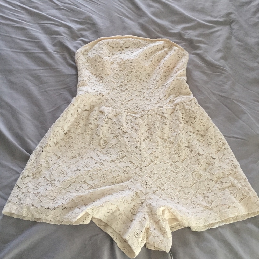 ‼️GONE! SALE‼️ DOTS Lace Romper