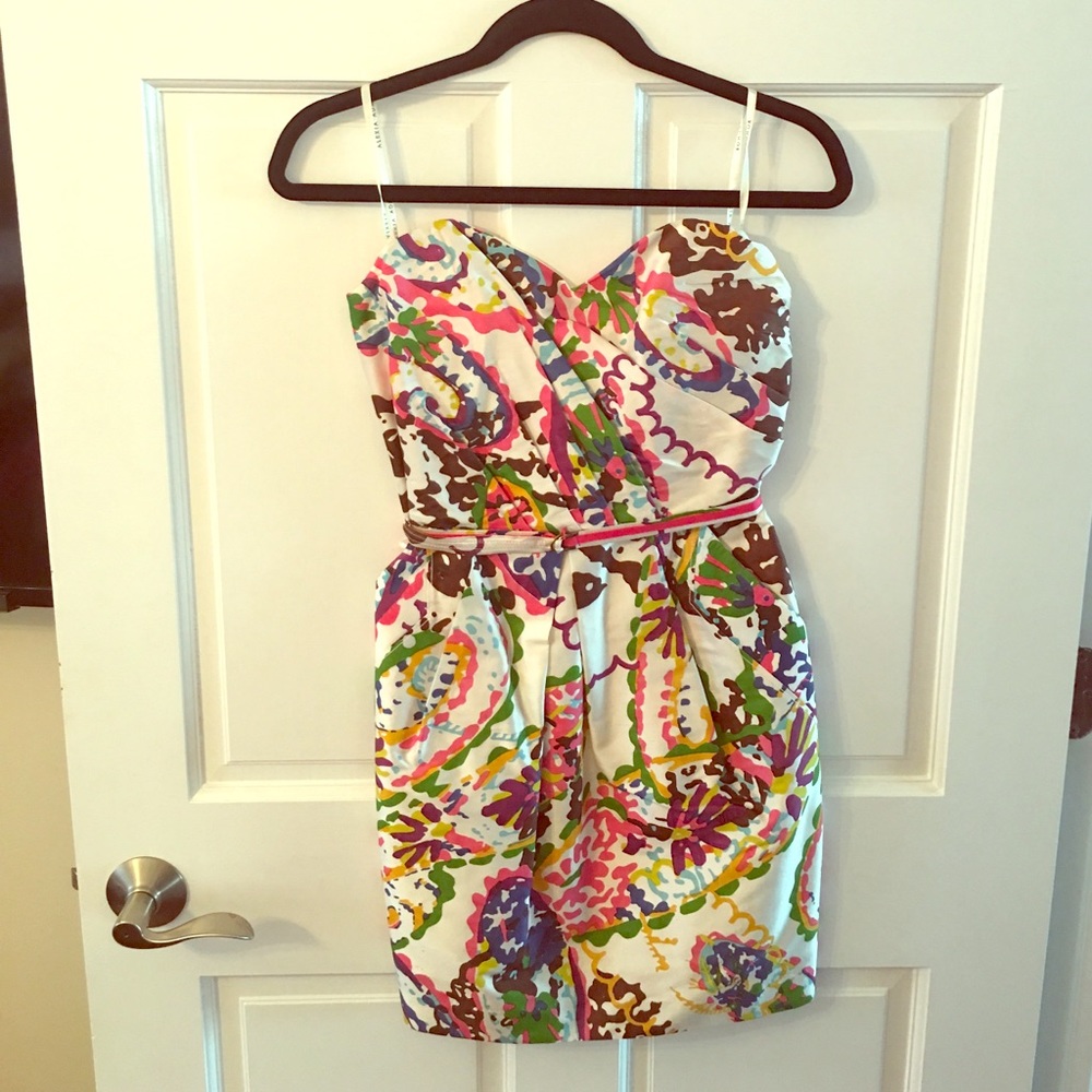 Alexia admor dress