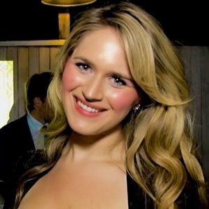 Meet your Posher, Talia