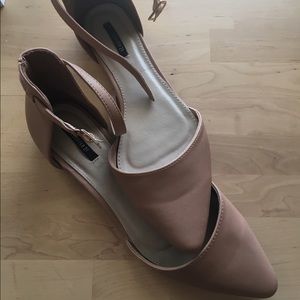 Size 8 Nude Flats