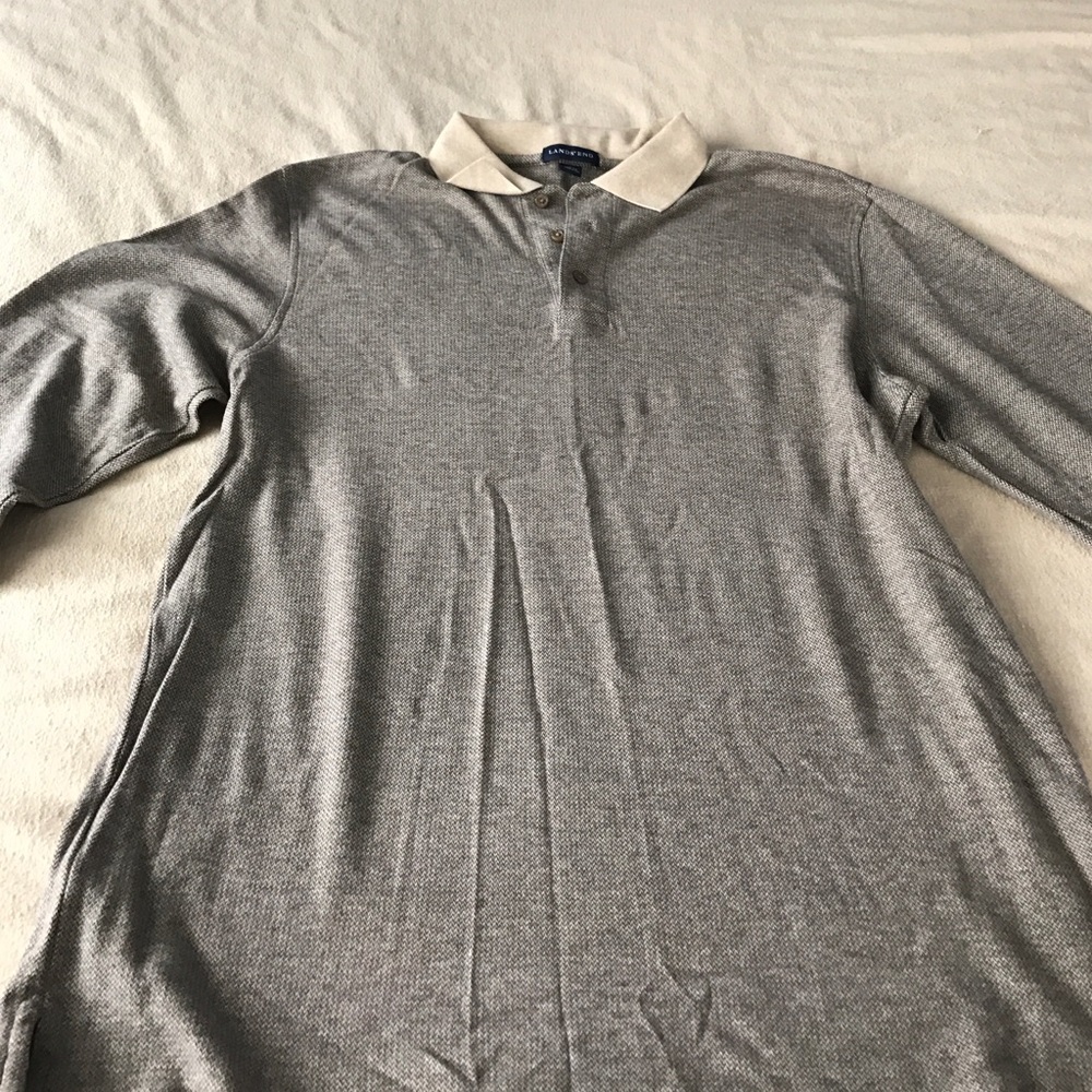 Men's lands End long sleeve button collar top