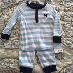 🎉 Host Pick 🎉 Carter's 2piece baby boy outfit
