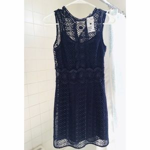 BRAND NEW WITH TAGS $60 H&M Lace Dress [size 6]