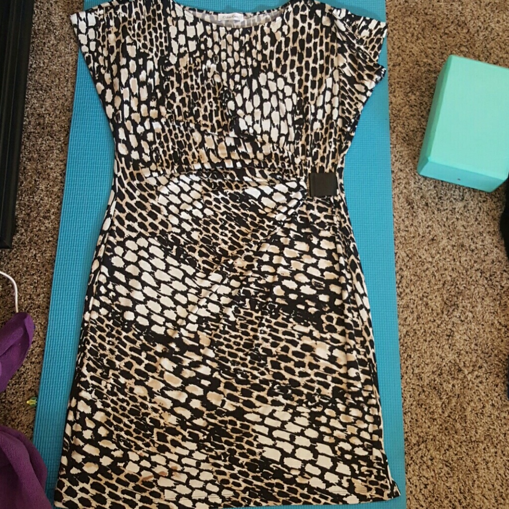 Wrap like animal priny dress