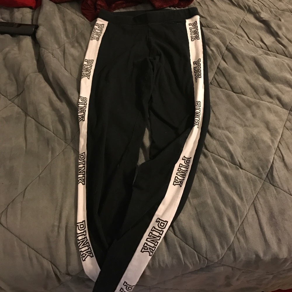 VS PINK LEGGINGS