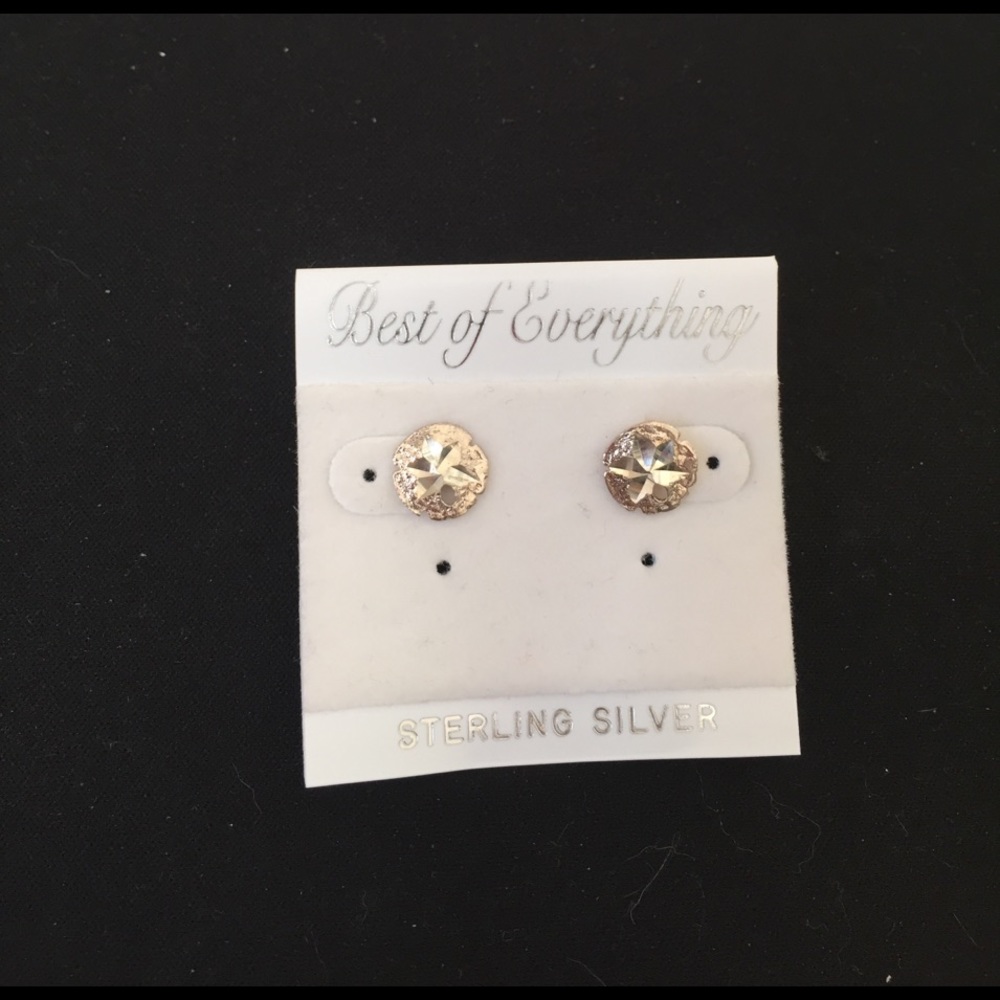 Brand new sterling silver Star stud earrings