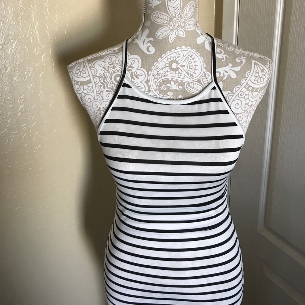 Last Price Drop  Black & White Striped  Maxi Dress - Picture 4 of 7