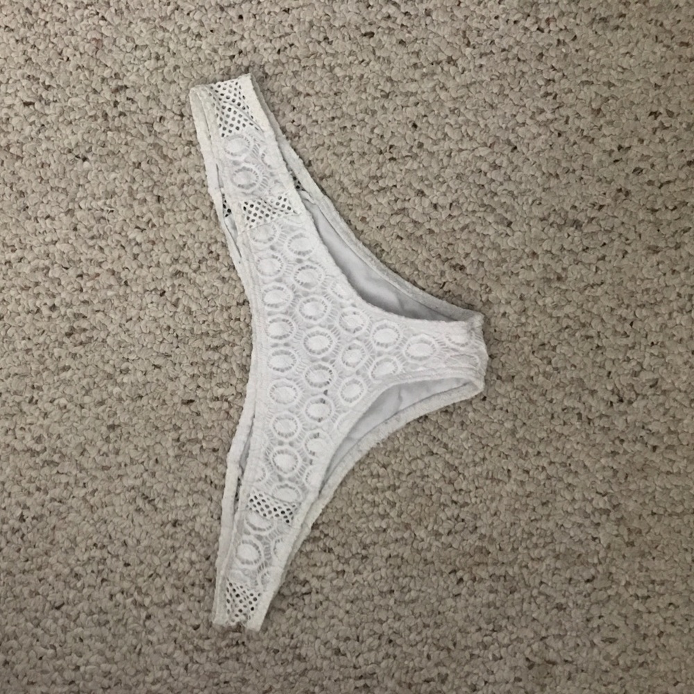 Bikini bottoms