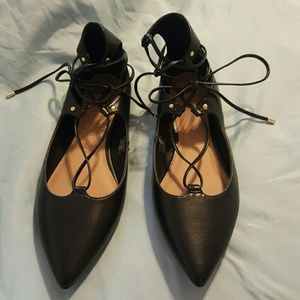 NWOT Old Navy Lace Up Black Flats 8.5 9