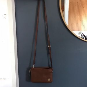 Vince Camuto crossbody/clutch
