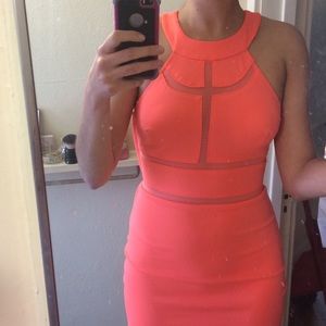 NWOT Guess Body Con Dress!