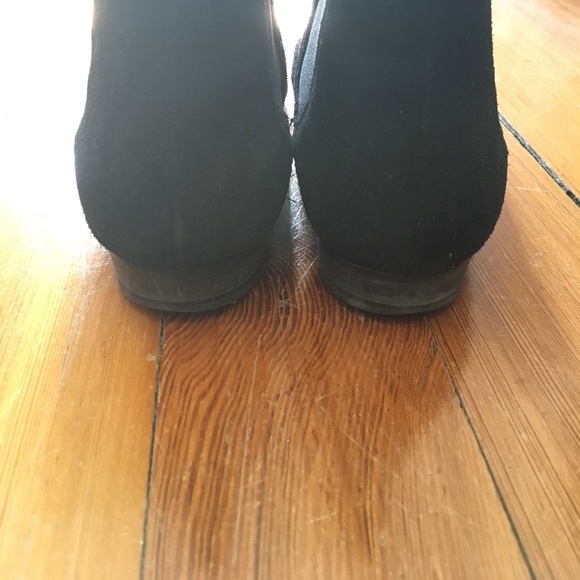 ANDRE Black Suede Ankle Booties - Picture 5 of 5