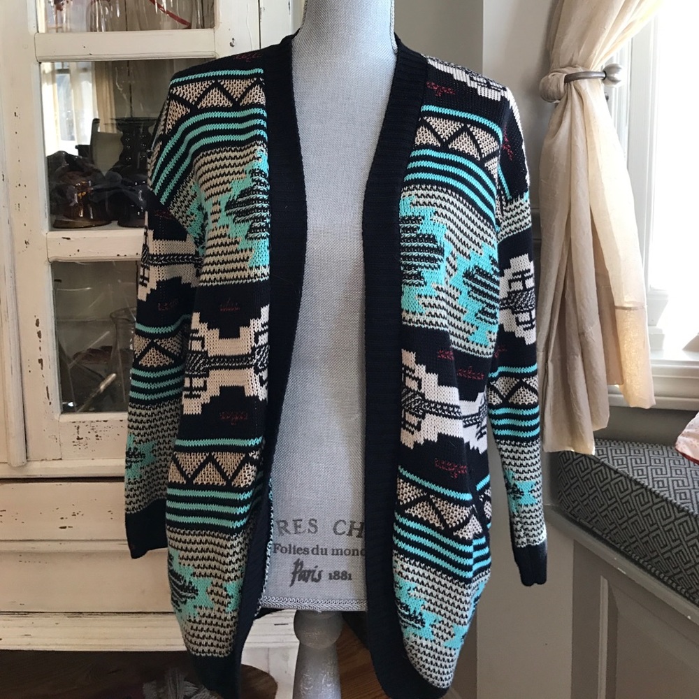 Tribal Patterned Thick Shawl