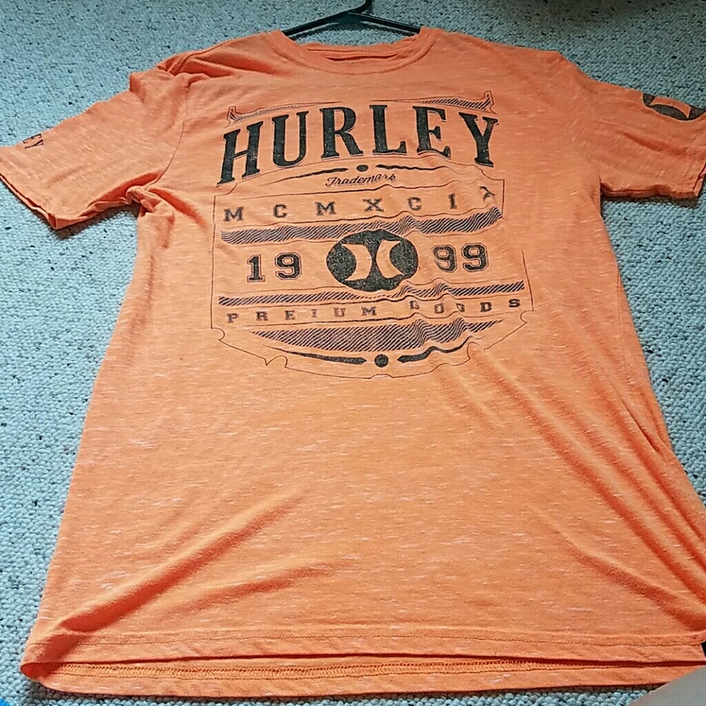 Men's Hurley tee